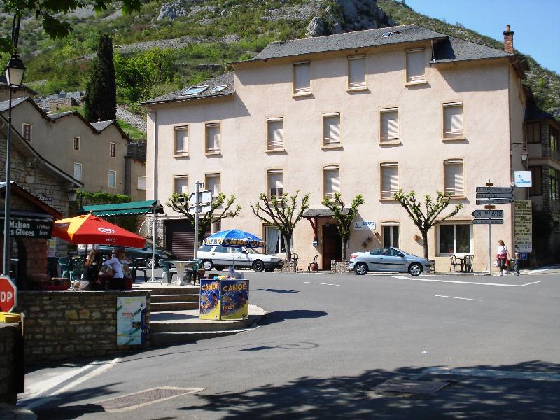 Azureva La Malene Hotel Lozere Zewnętrze zdjęcie